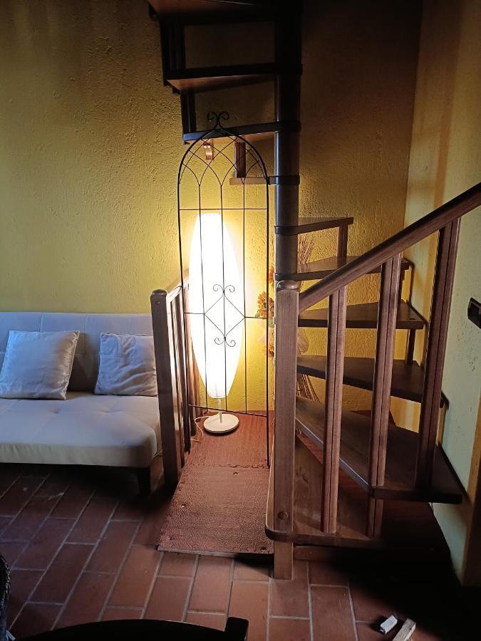 Il Borgo Dei Pini Apartment Vinci Exterior photo