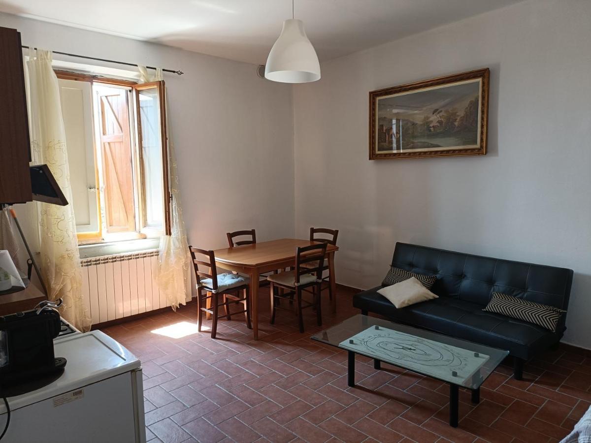 Il Borgo Dei Pini Apartment Vinci Exterior photo