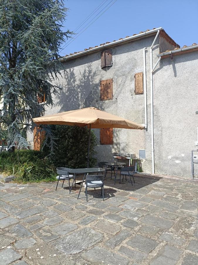 Il Borgo Dei Pini Apartment Vinci Exterior photo